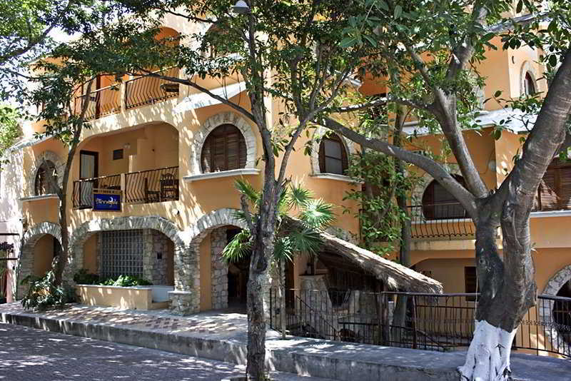 Moongate Hotel Playa del Carmen Exterior photo